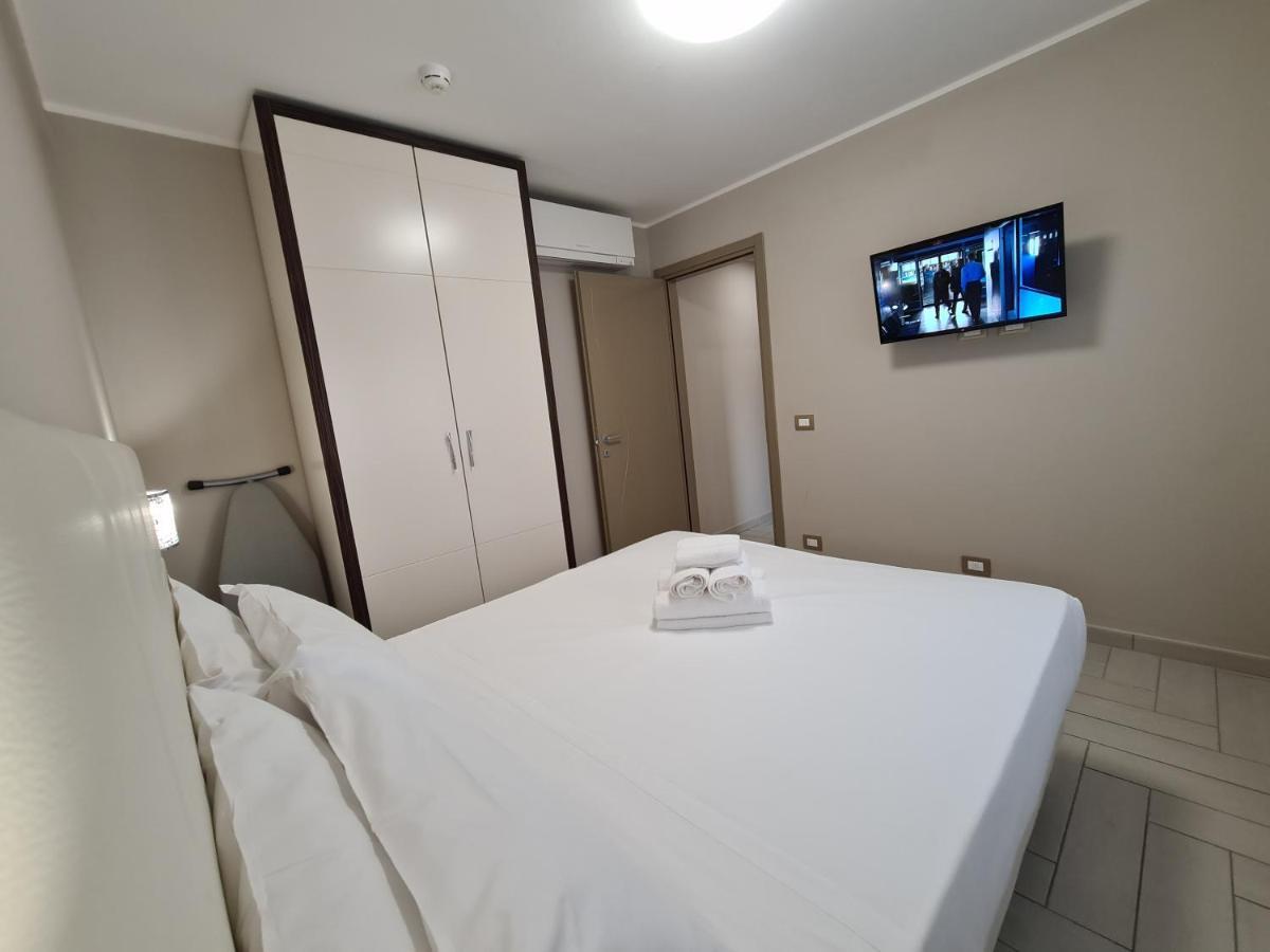 Nero D'Avorio Apartments Ріміні Екстер'єр фото