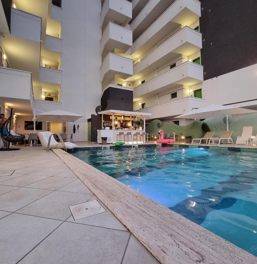 Nero D'Avorio Apartments Ріміні Екстер'єр фото