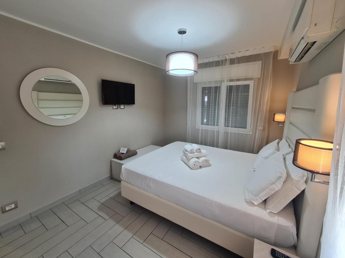 Nero D'Avorio Apartments Ріміні Екстер'єр фото