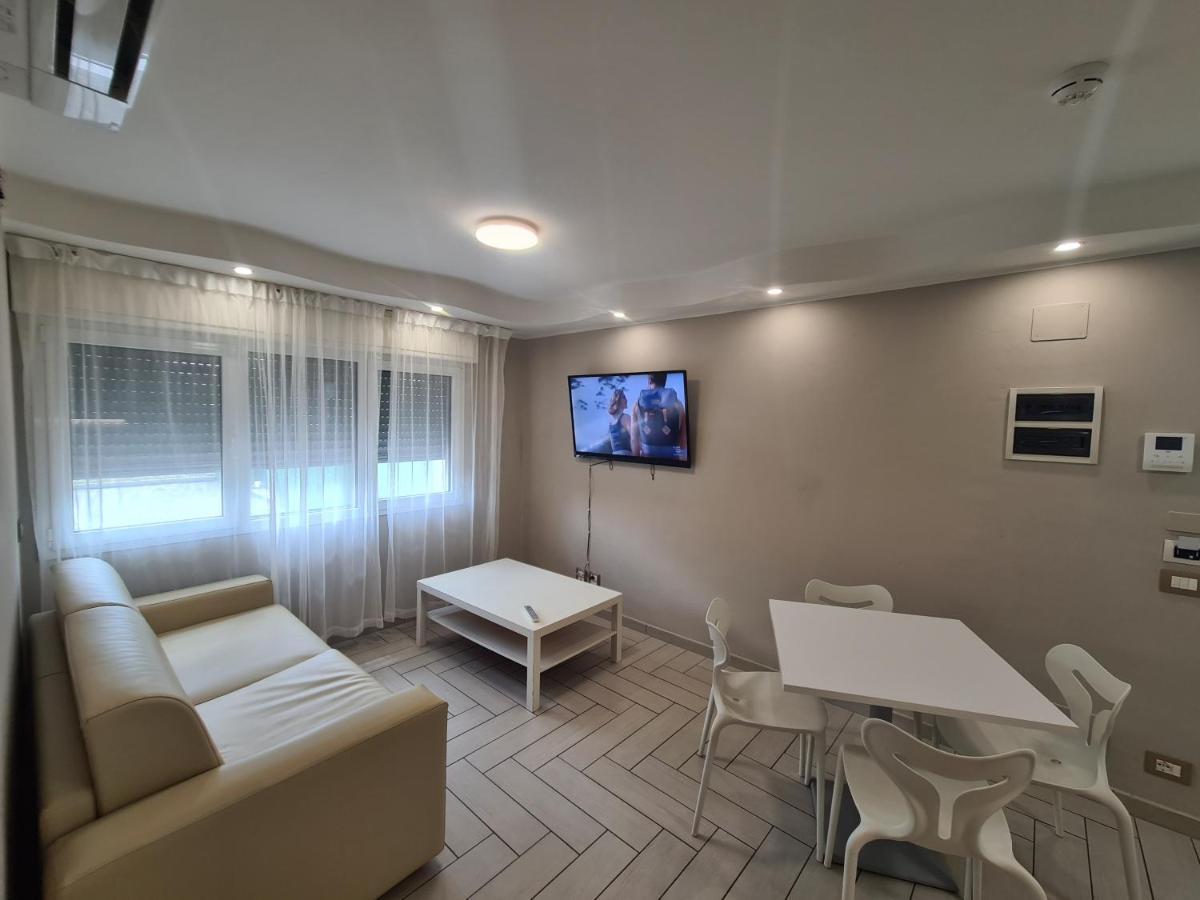 Nero D'Avorio Apartments Ріміні Екстер'єр фото